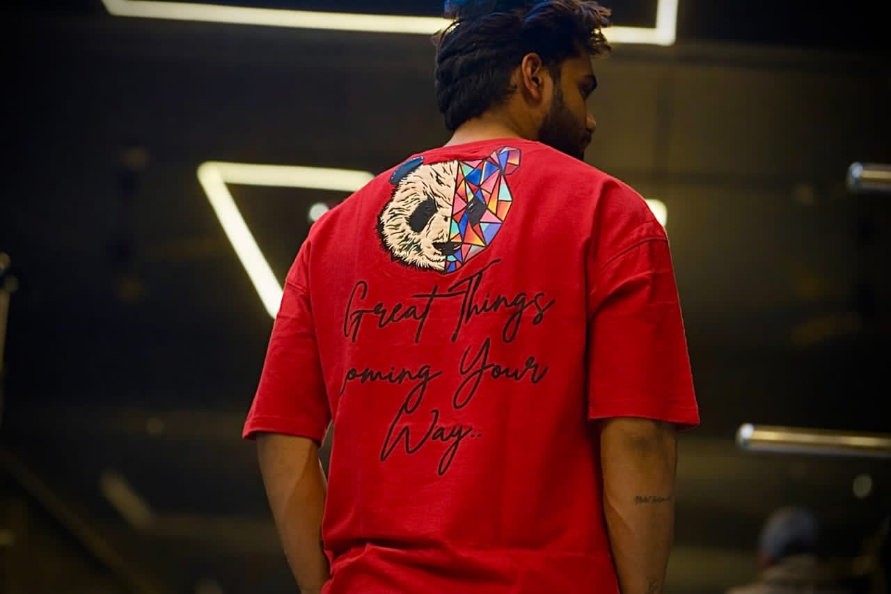 Solid Oversized Streetwear T-shirt - Blood Red