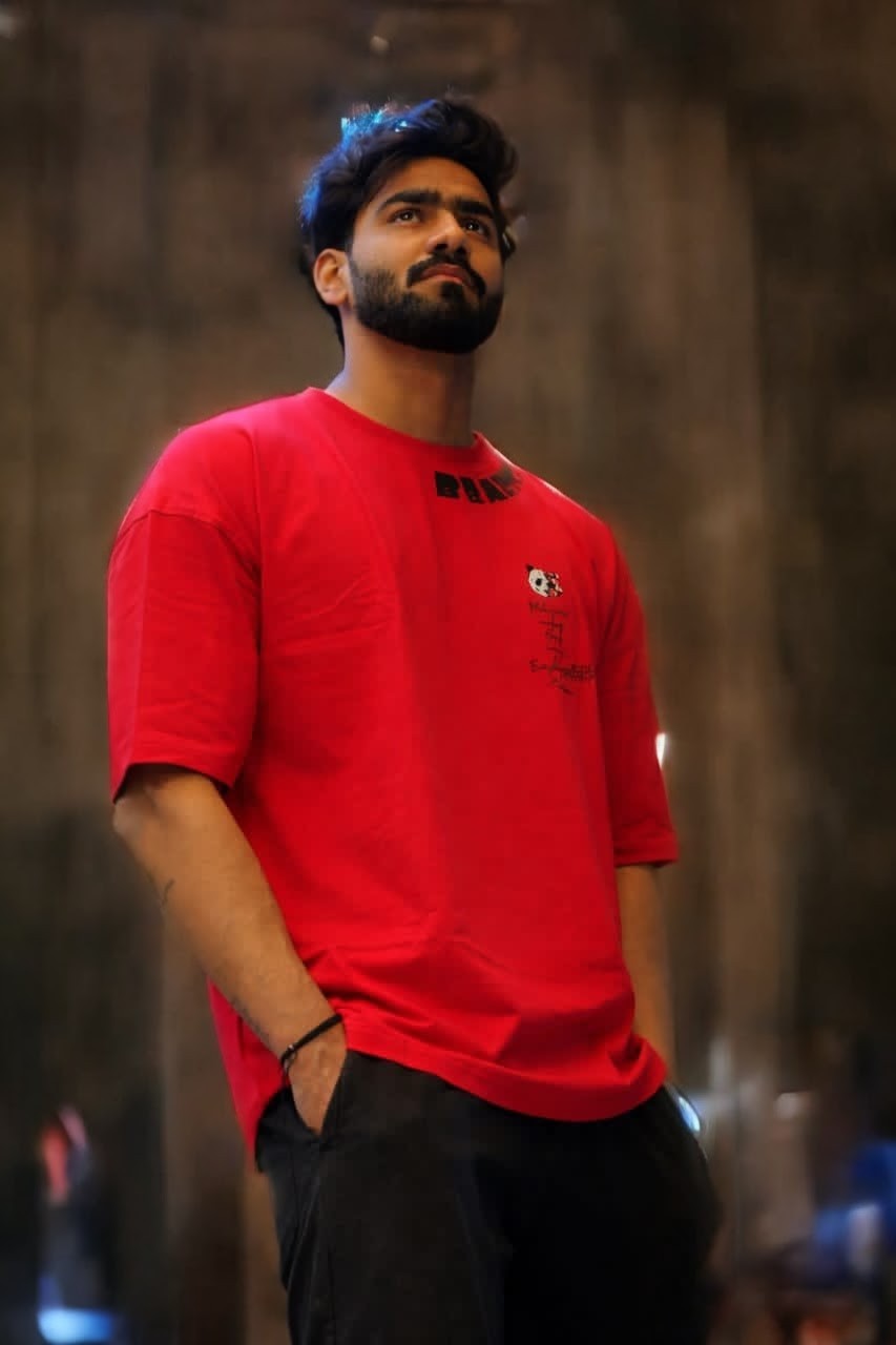 Solid Oversized Streetwear T-shirt - Blood Red